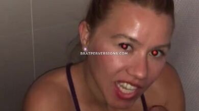 Cuckoldress Sucks Her Bull at the Gym Showers