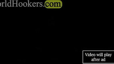 Quick Break for a Sloppy Blowjob in the Car 2e8u6g4