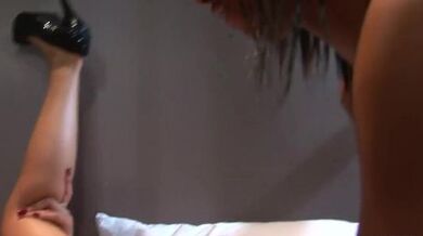 Hot sexy milfs Lela Star,Reena Sky and Vanessa Monet touch each other passionately young porn