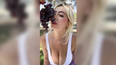 Melon Tits Blonde Cant Get Enough Of Sex
