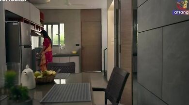 Office Me Boss Ki Biwi Ko Choda - Ko Ko