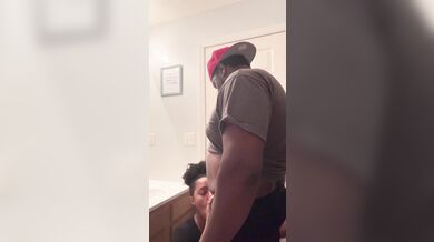 EBONY MILF caught giving BLOWJOB