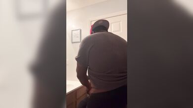 EBONY MILF caught giving BLOWJOB