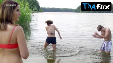 Chryssanthi Kavazi Bikini Scene in Gute Zeiten, Schlechte Zeiten