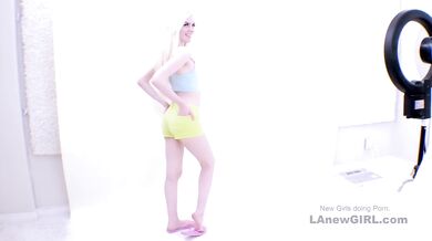 Beautiful Girl gets Pussyfucked to become Model