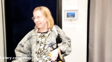 Amateur Lesbians Experimenting With Kink And Bondage - Lustery