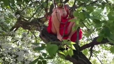 Luxury Michaela Isizzu ! Big tits ! Peeing in nature! Amateur sexy girl !