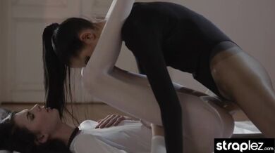 Watch this horny lesbian drill cute girlfriend with her cock