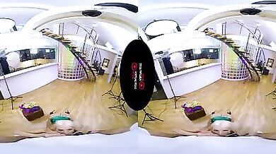 Blanche Bradbury vr porn