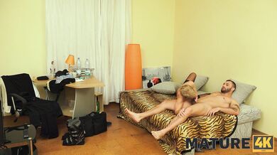 MATURE4K. Man allows the mature maid to tempt him into hot farewell sex