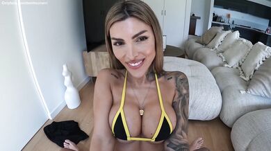 JOI ITALIANO - Tami Tsunami ti dice come sborrare mentre ti istiga a tradire la tua ragazza