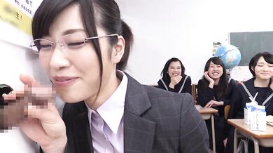 Japanese Gloryhole Everywhere In School