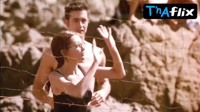 Rachael Leigh Cook Bikini Scene in She'S All That