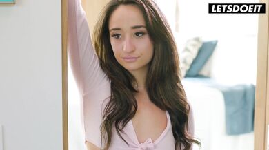 TOP 5 A GIRL KNOWS SOFTCORE LESBIAN COMPILATION