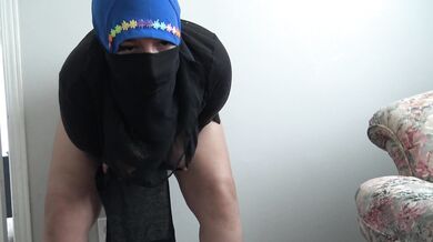 MUSLIM CUM SLUT IN HIJAB FUCKING IN CHEAP HOTEL