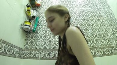 I fuck my friend's wife while he is not at home