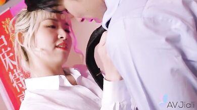 Hot Taiwan Commercial Model Lina Fucks A Handsome Salesman - Lady A.