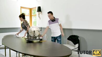 TUTOR4K. Tingling with Sexual Electricity