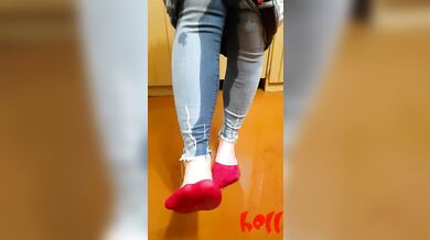 Double pee stream for my pants, feet and socks