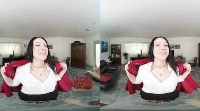 Model Agent Raven Lane Knows How To Convince New Talent To Sign For Her Agency