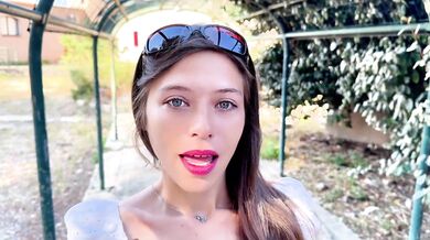 Lolita, 25 Years Old, From Bordeaux!