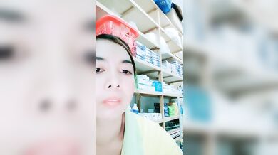 Bokep Indo Tante Jaga Warung Exhib Public