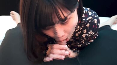 おでかけ前にエロチンポに興奮！フェラとごっくんしてお掃除フェラ♡口内射精