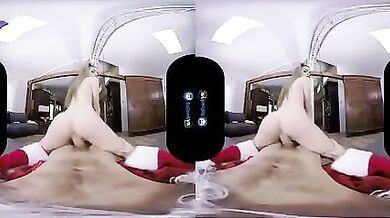 Kimmy Granger Navidad VR