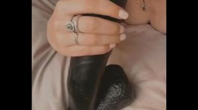 Blowjob Huge XXL Dildo - Dutch - MILF Amateur