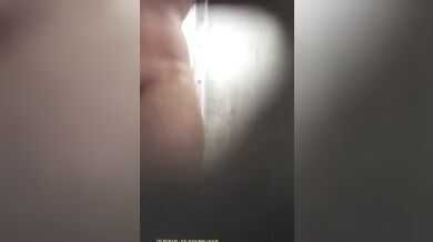 Ngintip Mandi Cewek Mulus