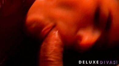 DELUXEDIVAS - JOIN Today and Start Interacting with LIVE Models on DeluxeDivas - Hot Slut In Fishnets Gets Pussy Reamed