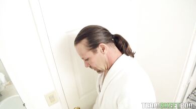 REDHEAD TEEN GIVES ASSHOLE TO STEPDADDY