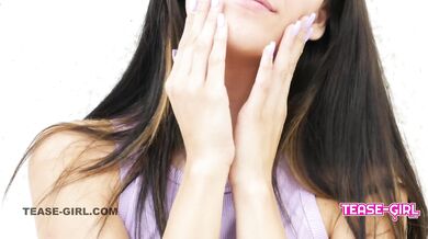 Super Cute Teen brunette - Sexy!