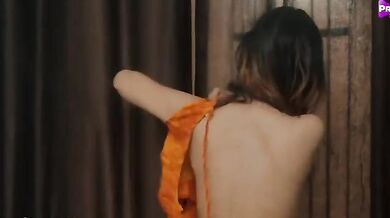 AKELE ME PREMI NE MAARI BHABHI KI GAAD - Yorgelis Carrillo