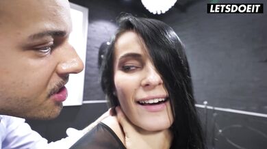 Czech Babe Lexi Dona Raunchy Anal Drilling with Big Dick - LETSDOEIT