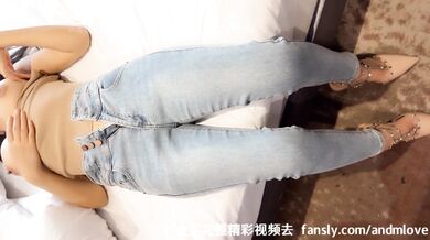 我还没从昨天被我丈夫操的事中恢复过来。 中国国产微剧