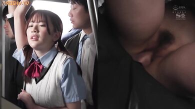 A Girl Who Can't Forget The Pleasure That She Got For The First Time And Is Addicted To Train Sluts Shinonome