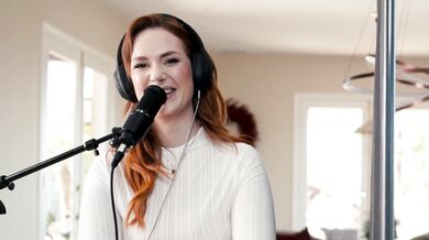 Tall Seductrice Siri Dahl Has Some Of The Best Sex With Her Blind Date Will Pounder