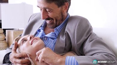 Tiny & Tempting - Steve Holmes