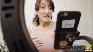 SHAME4K. Middle-aged slut with hot body should make him cum to make him silent