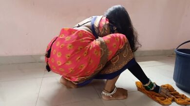 HOT DESI SEXY MAID KI CHUDAI, INDIAN MAID FUCK