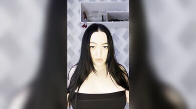 This brunette's tits are shaking too magnificently