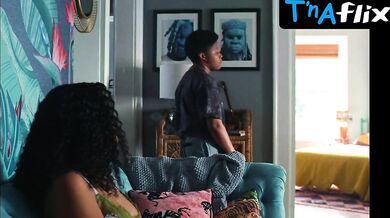 Kiersey Clemons Underwear Scene in Swarm