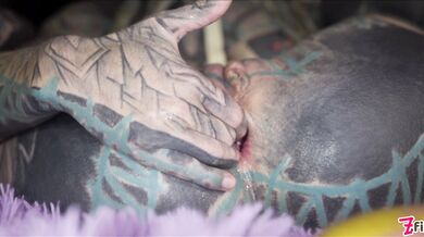 Anuskatzz Wants Extreme Anal Insertion To Squirt