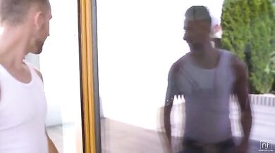 Almost There - S33:E1 - Kate Rich