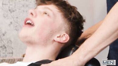 MEN - Hair Salon Owner Cristiano Indulges In A Hot 69 With His Sexy Client Jake Preston