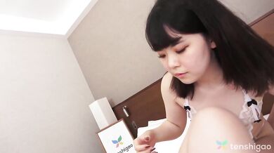 Ayumi Honda is pleasing her married lover in many ways