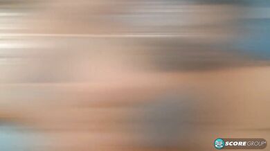 GILF Lola Lee Knows All About Experience