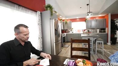 Sub Español - Violet Gems