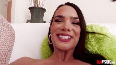 Ivy Ireland Dildo's Fucked While Masturbating